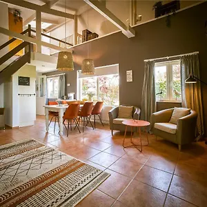 https://vakantiewoning-cha-nostra.maastrichthotels.net